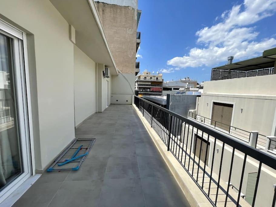Luxury Penthouse In Pagrati Apartman Athén Kültér fotó