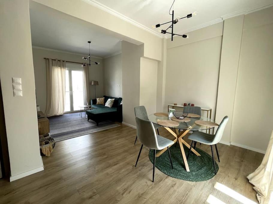 Luxury Penthouse In Pagrati Apartman Athén Kültér fotó